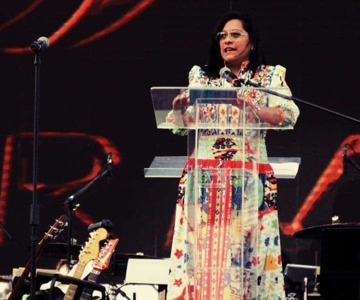 Sandra Luz Falcón 